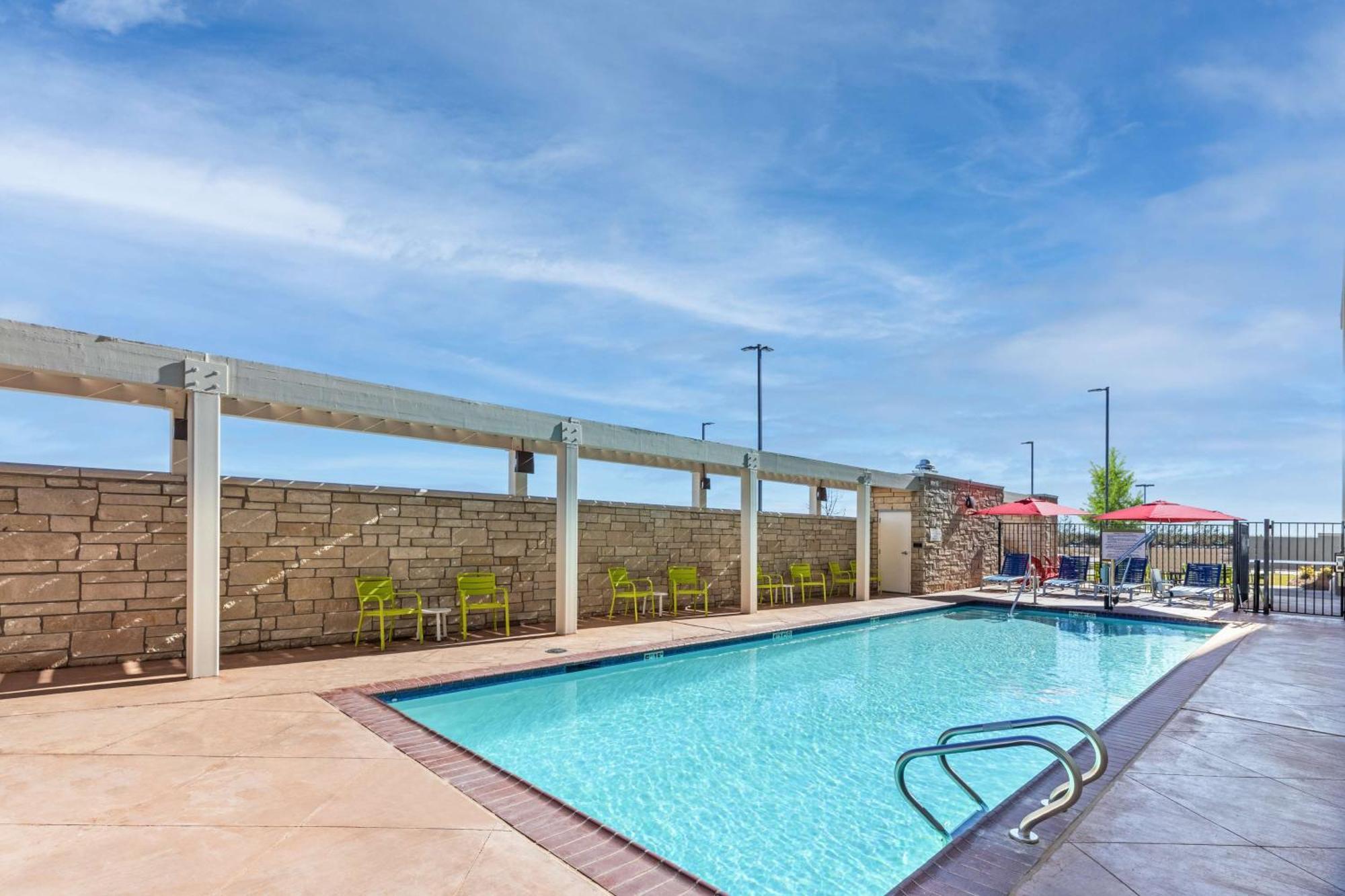 Home2 Suites By Hilton Midland East, Tx Exterior photo